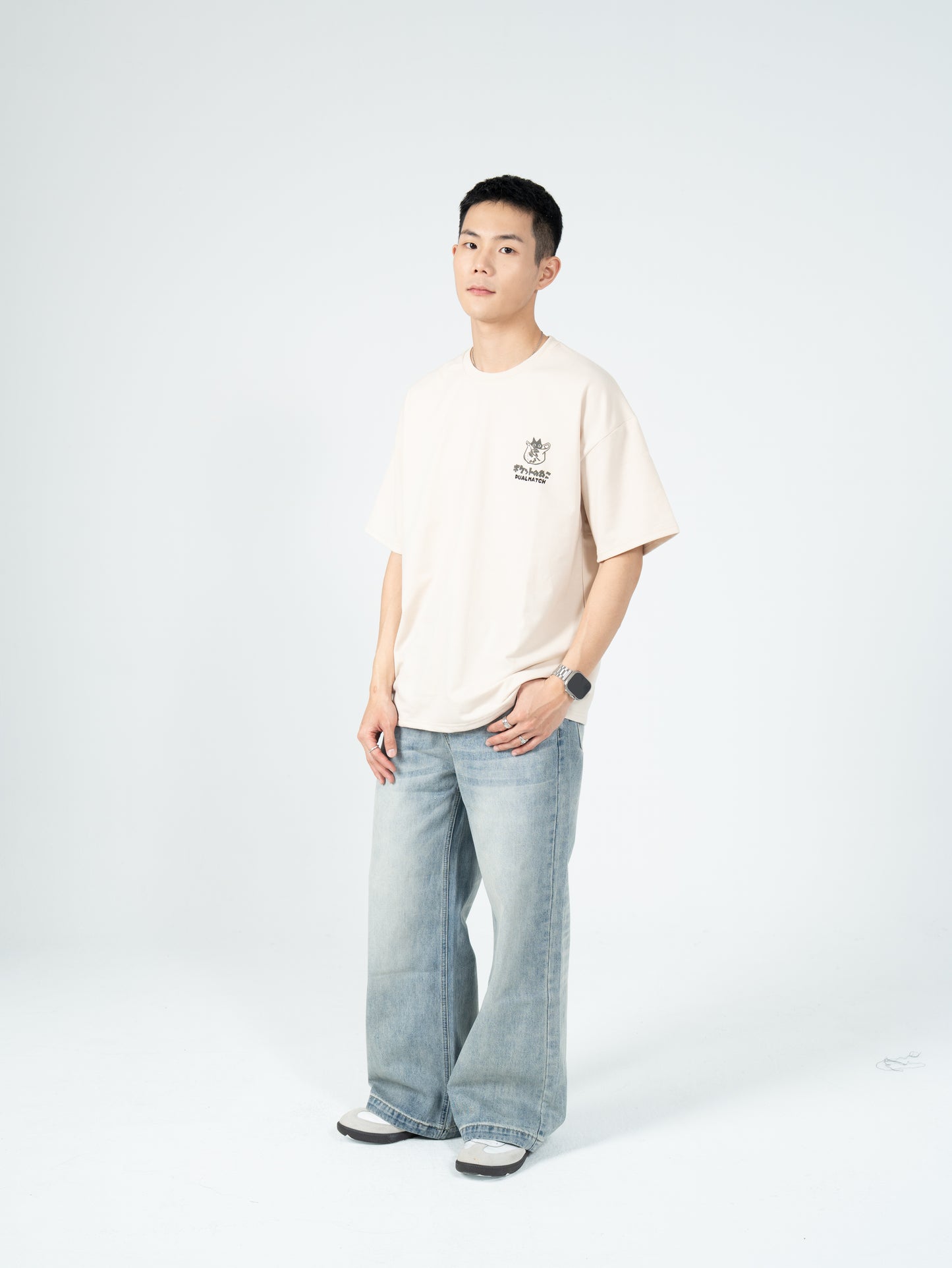 日系 貓咪 LOGO 短袖 T恤