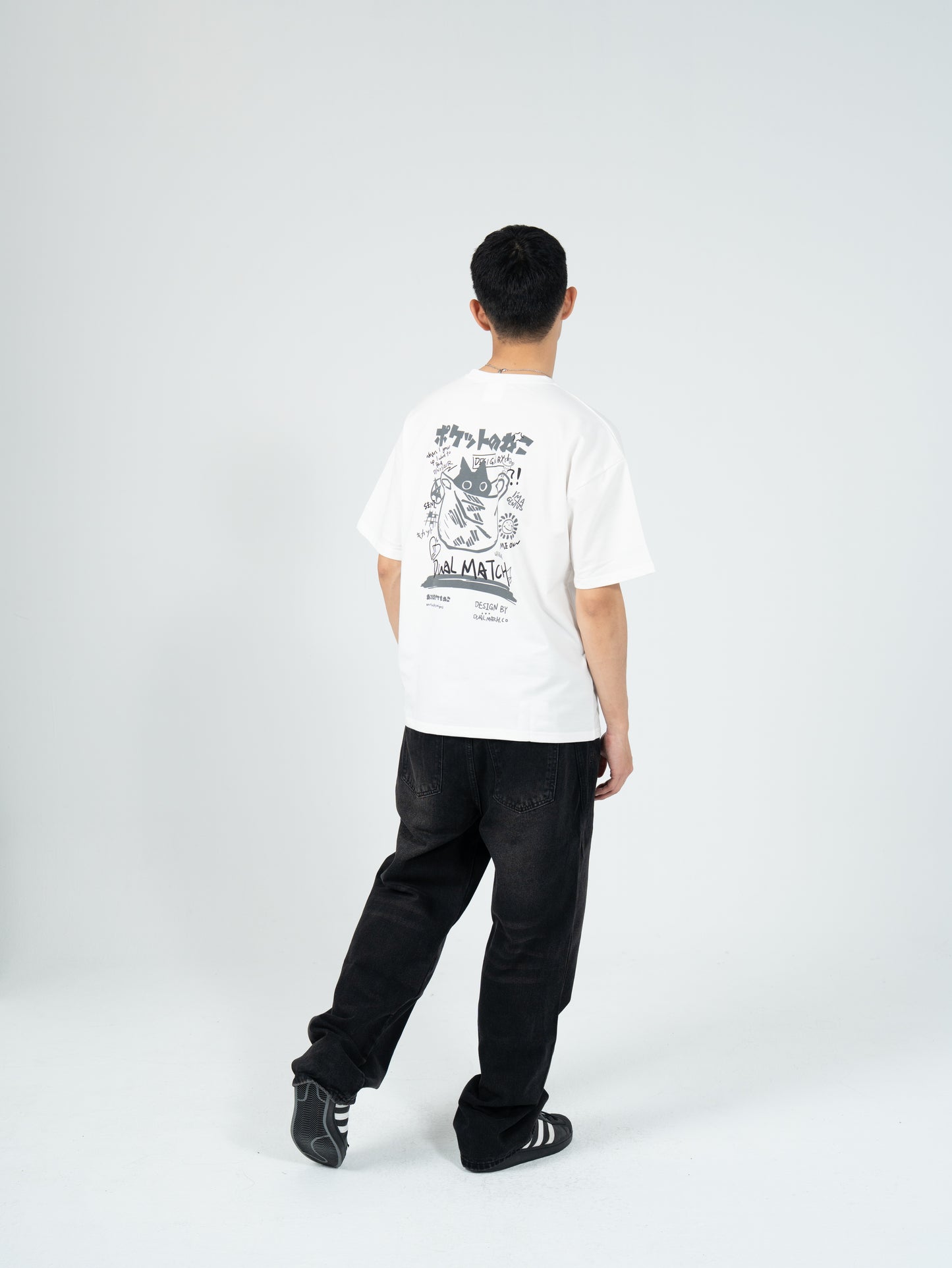 日系 貓咪 LOGO 短袖 T恤