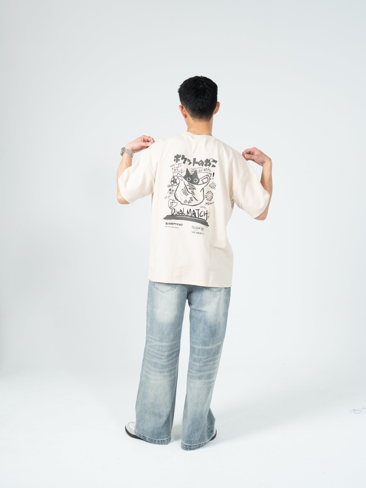 日系 貓咪 LOGO 短袖 T恤