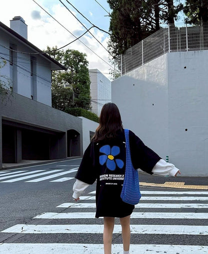 藍色花朵電繡短t