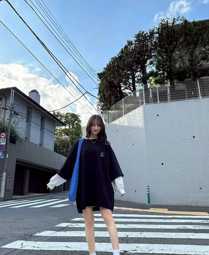 藍色花朵電繡短t